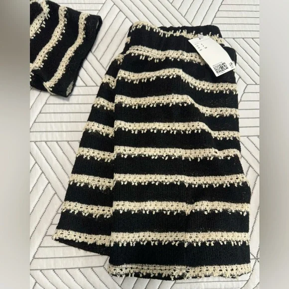 H&M Knit set - Picture 2 of 4